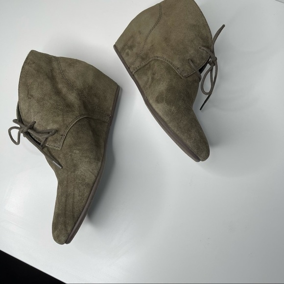 Nine West Joeyo suede wedge boots - Picture 5 of 9